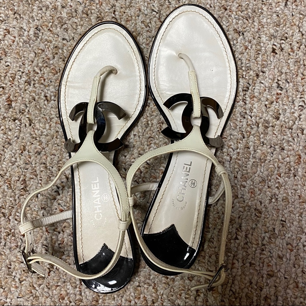 Chanel thong sandal